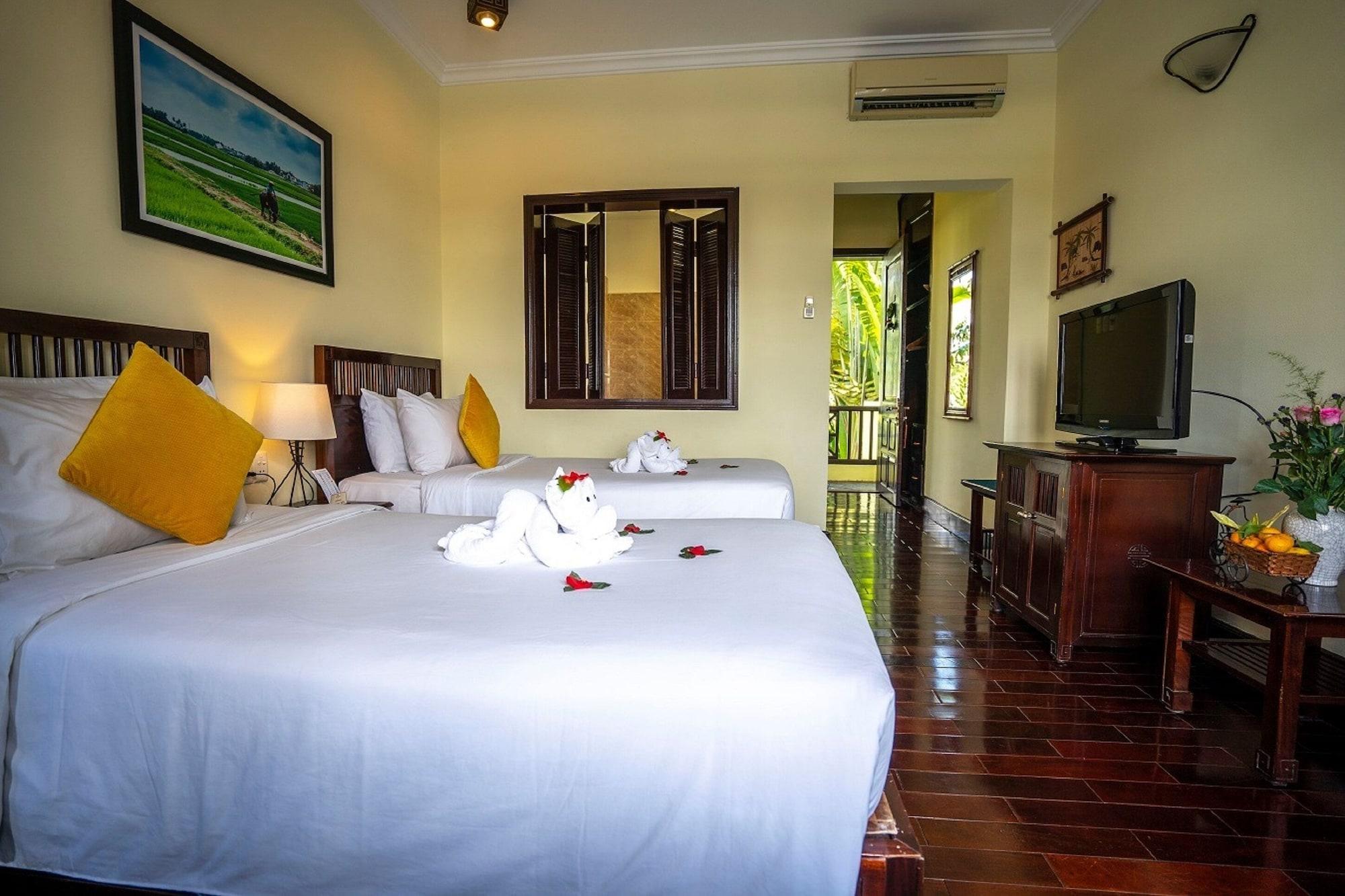 Hoi An Riverside Resort & Spa Bagian luar foto