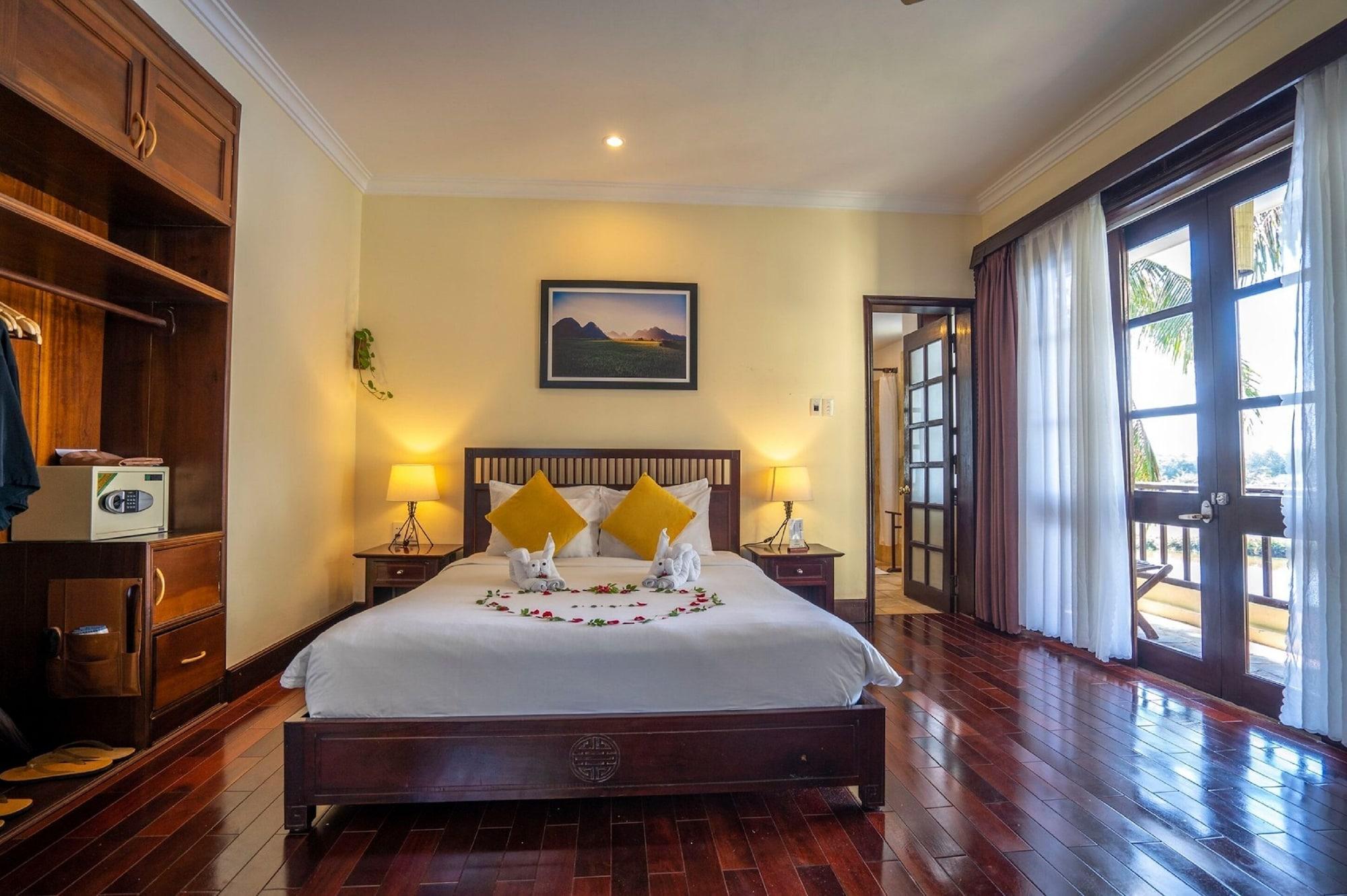 Hoi An Riverside Resort & Spa Bagian luar foto