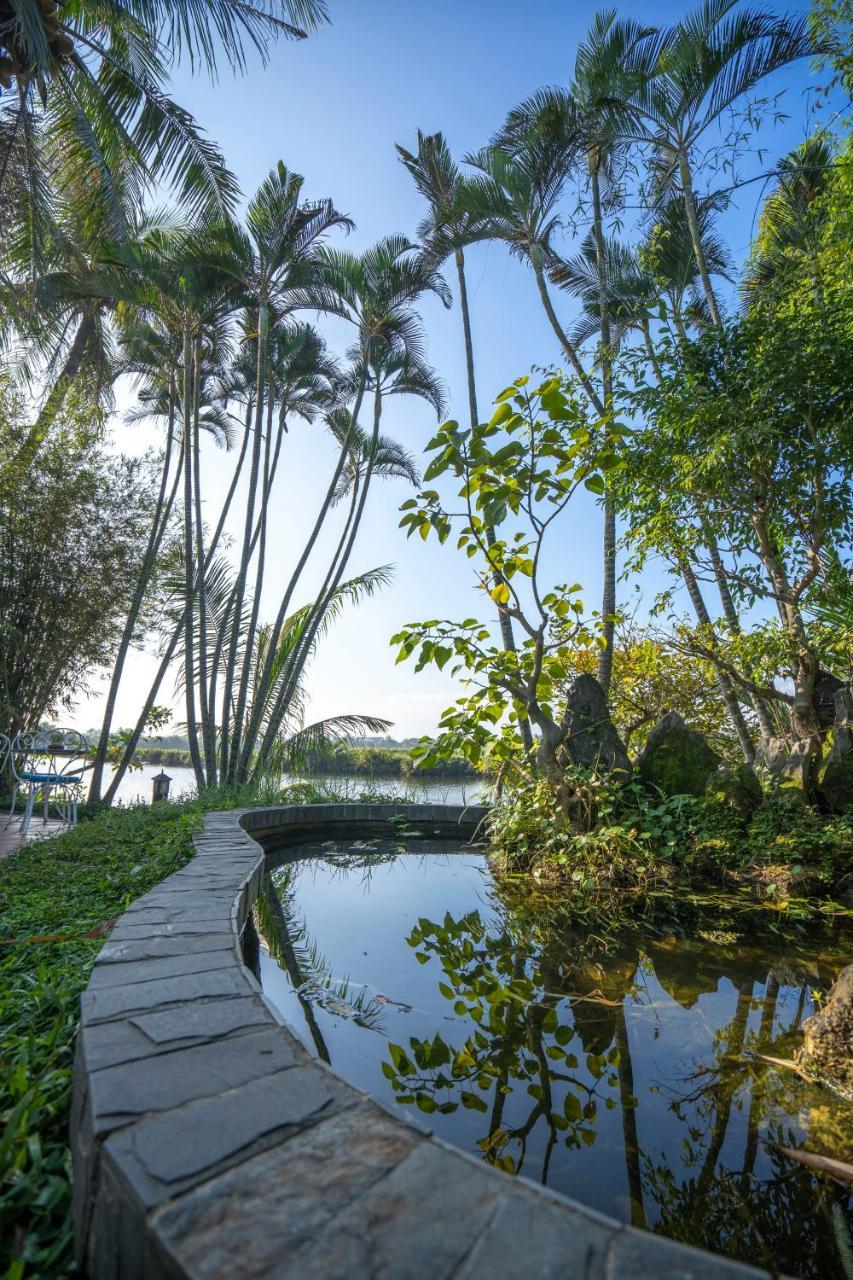 Hoi An Riverside Resort & Spa Bagian luar foto